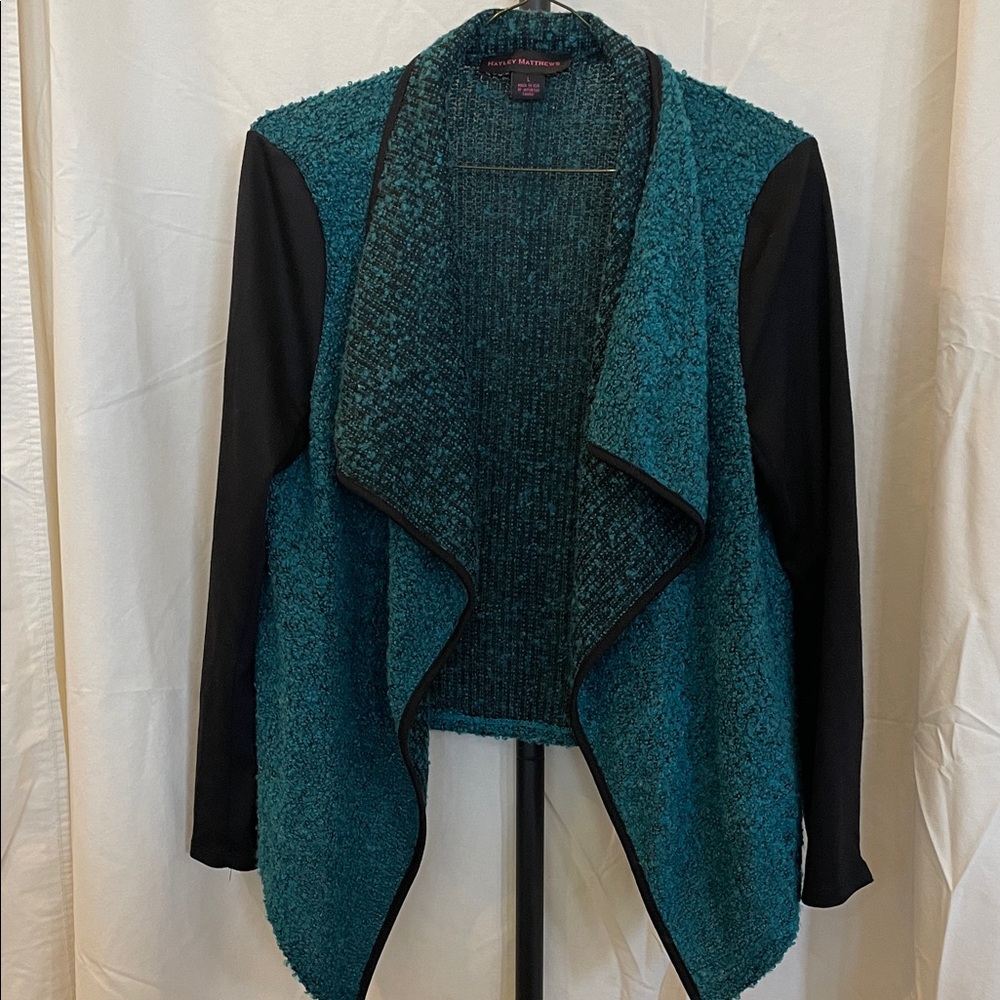 Haley Matthew’s Teal and Black Open Cardigan